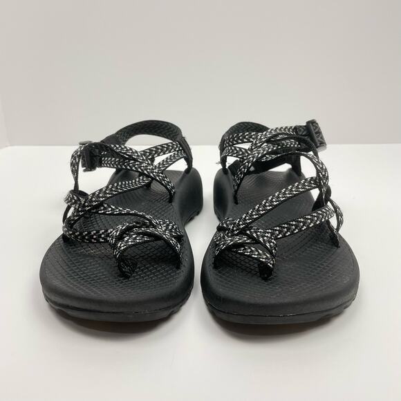 Chaco | ZX/2 Classic Black & White Outdoor Hiking Sandals - Picture 3 of 9
